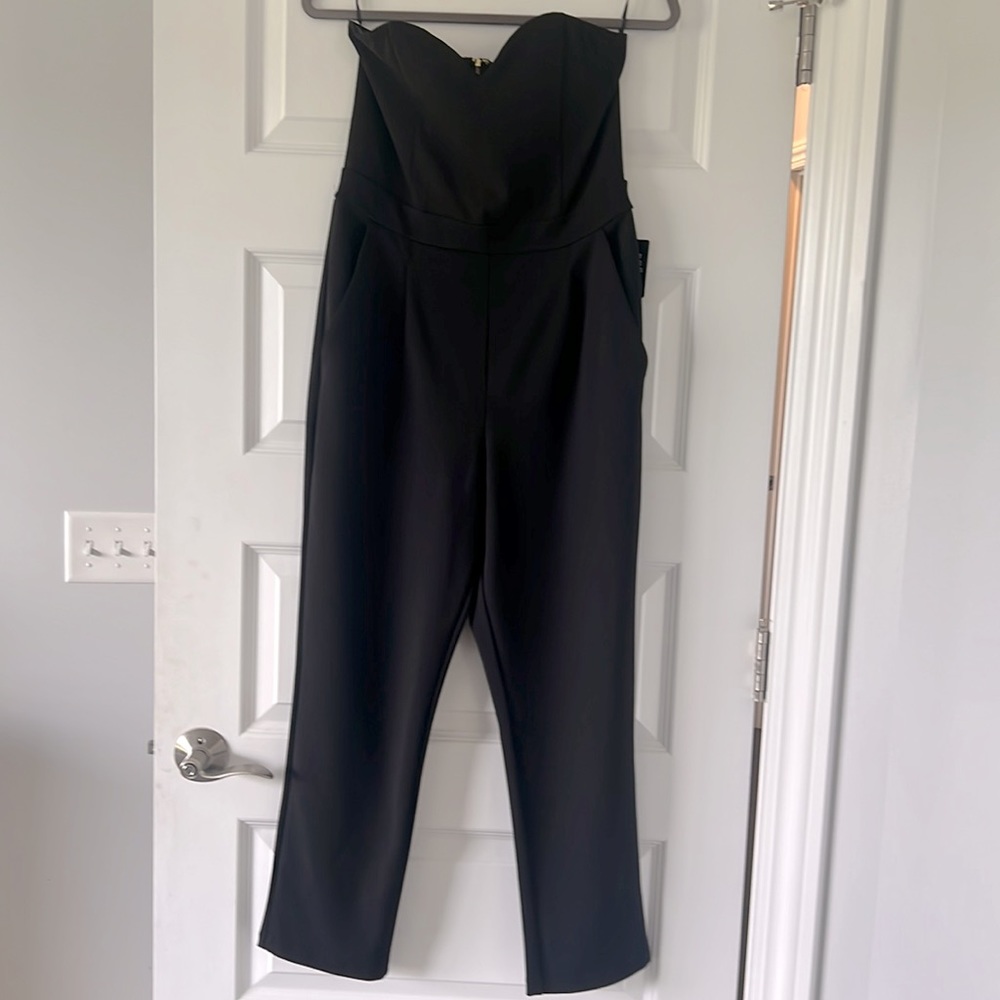 Express jumpsuit new size 8 black